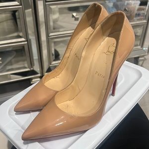 Christian Louboutin So Kate Nude Heel Size 40